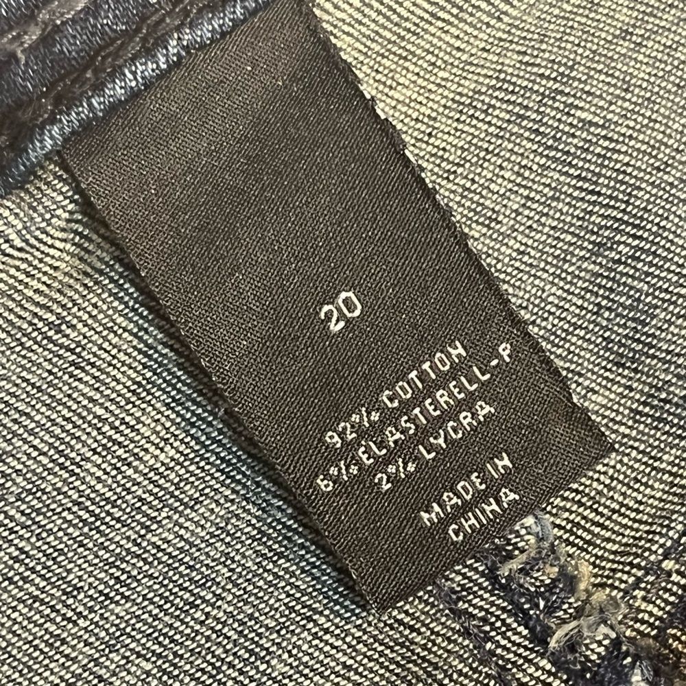 EUC Lane Bryant Women's Blue Jeans (20) - Picture 4 of 7